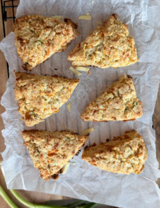 Sourdough Discard Cheddar Chive Scones